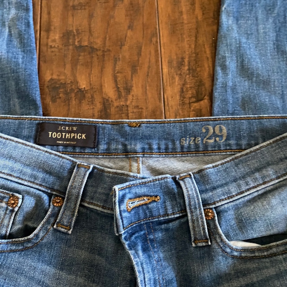 J . C R E W - image 3